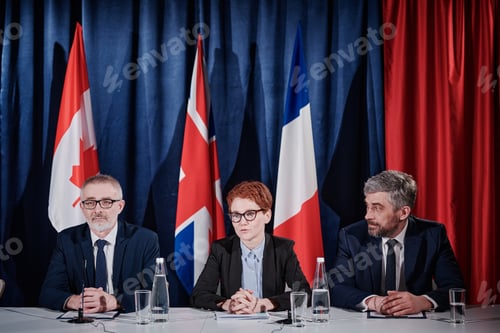 Preview: Politicians answering media questions at conference