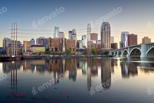 Preview: Minneapolis, Minnesota, USA Skyline on the Mississippi