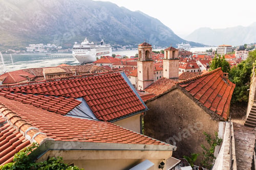 Preview: Red rooftops the old city of Kotor