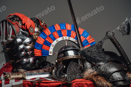 Preview: Suit of antique armouring chest with fur and plumed helmet