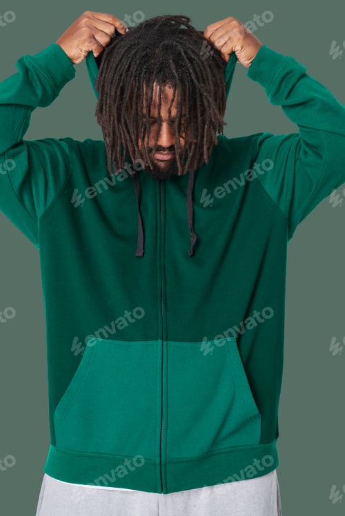 Preview: Men's green hoodie mockup fashion shoot in studio