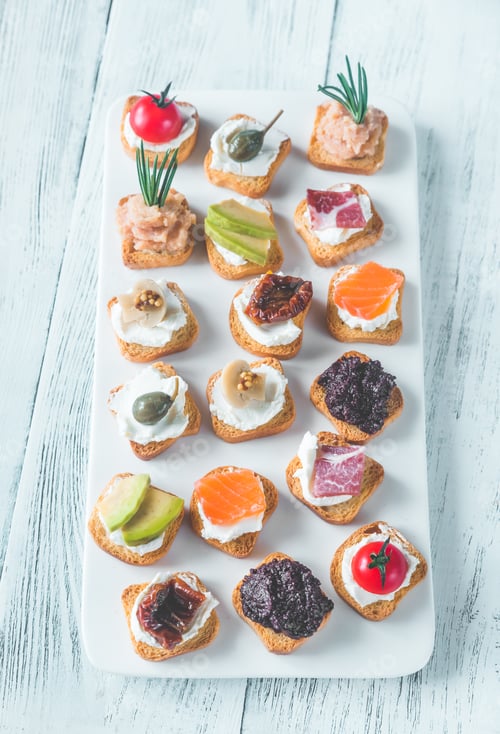 Preview: Crostini with different toppings