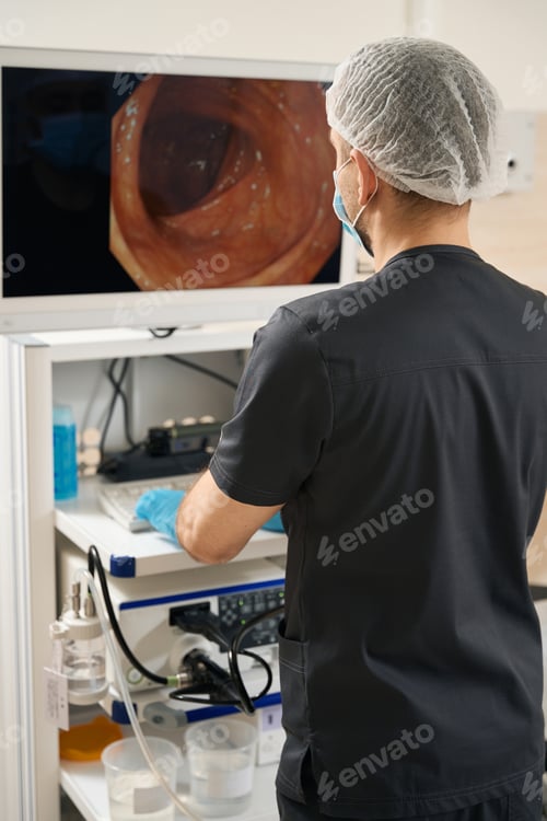 Preview: Experienced endoscopist performing endoscopic ultrasound of esophagus