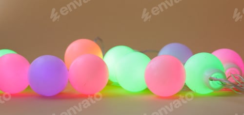 Preview: Christmas Garlands