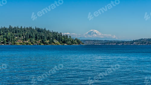 Preview: A View Of Mount Rainier Acroos Lake Washington In Seattle.
