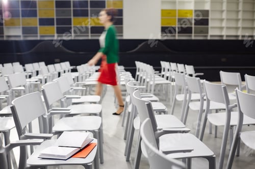 Preview: Modern conference hall