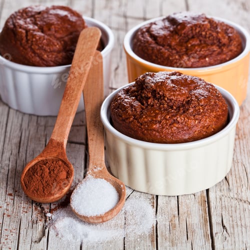 Preview: fresh baked browny cakes, sugar and cocoa powder
