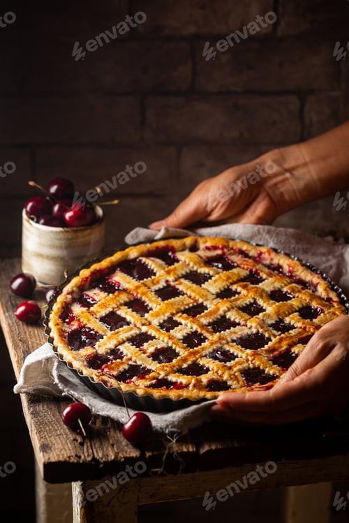 Preview: Homemade Cherry Pie