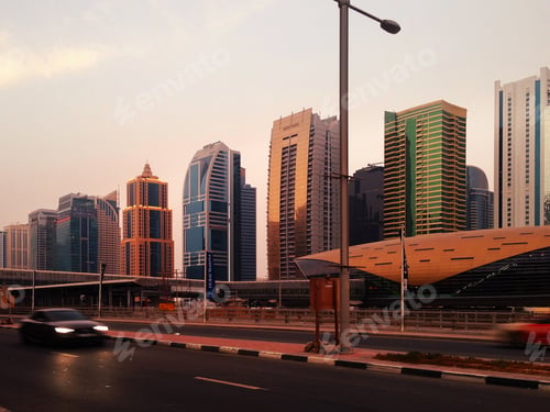 Preview: Modern architecture of Dubai marina