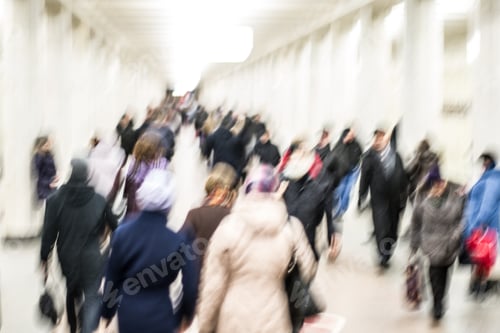 Preview: Blurry people