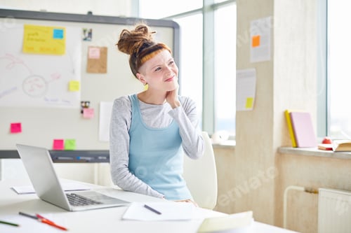 Preview: Irritable girl scratching neck