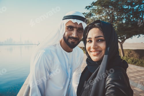 Preview: dubai people