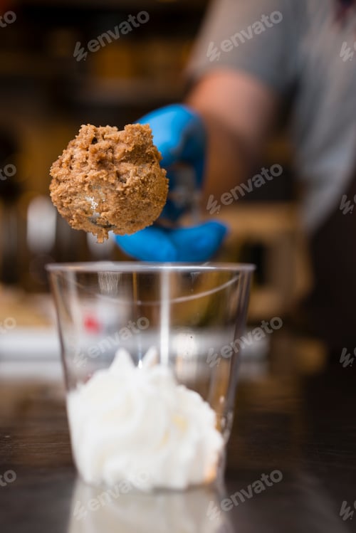 Preview: Italian ice cream artisanal preparation