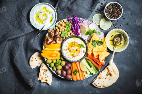 Preview: Hummus platter with assorted snacks