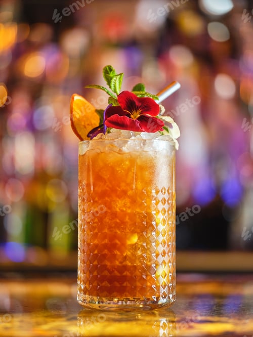 Preview: Cocktail decorated with fruits and flower