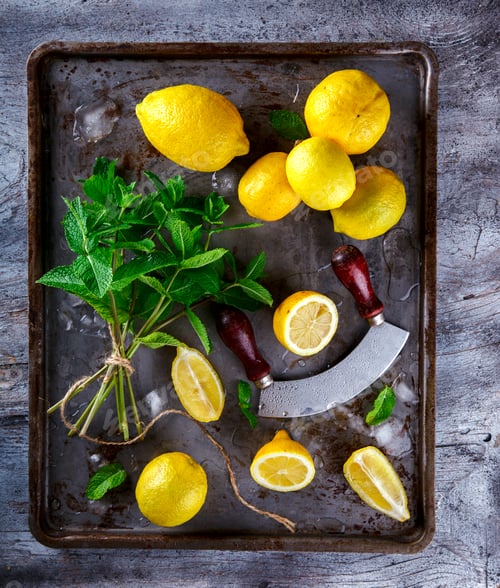 Preview: Fresh lemons.Citrus fruits. Antiviral healthy food. Vitamins. Immunity restoration.