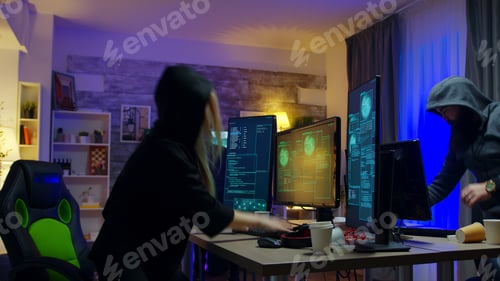 Preview: Police lights while team of hackers are running away