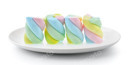 Preview: Marshmallows in a plate isolated on a white background