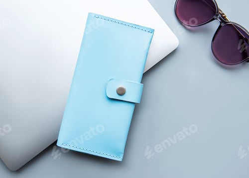 Preview: Blue leather wallet
