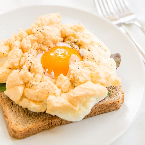 Preview: Breakfast with Wholemeal Bread Toast and Cloud Egg