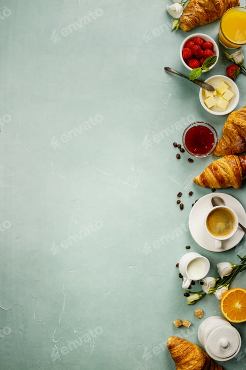 Vista previa: Continental breakfast captured from above