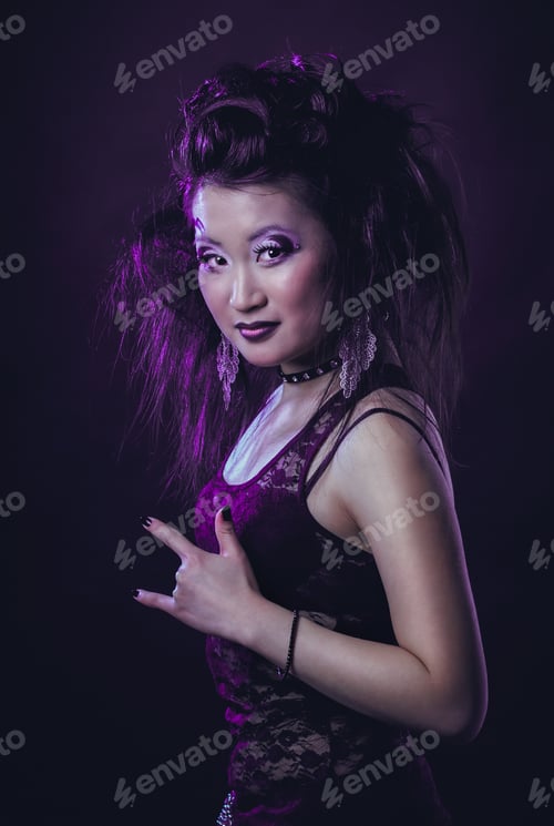 Preview: Asian Rock Star Girl