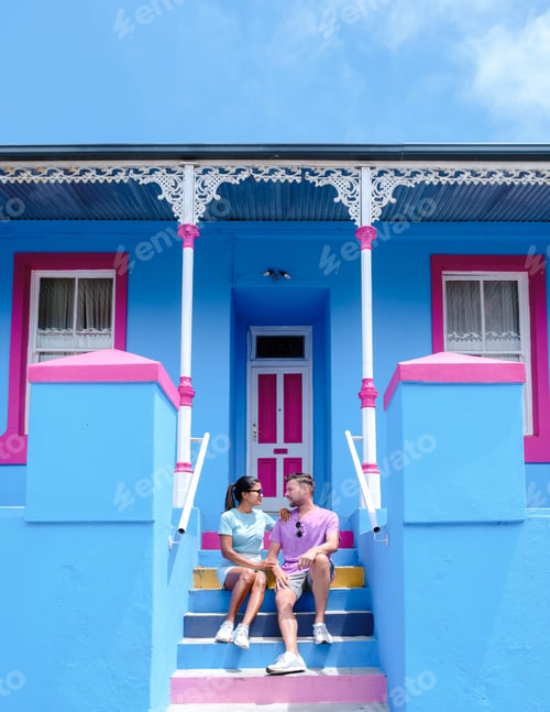 Aperçu: Bo Kaap Township in Cape Town, a colorful house in Cape Town South Africa