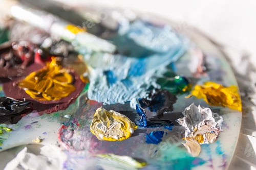Preview: Art palette with oil paints