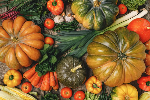 Preview: Beautiful arrengament of autumn vegetables on wooden table