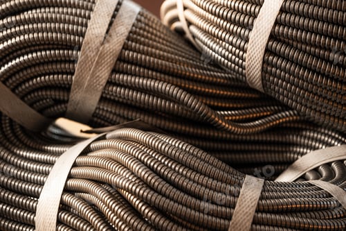 Preview: Huge golden bundle of metal flexible shield