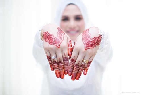 Preview: Women using henna hand colored preparation of malay wedding solemnization