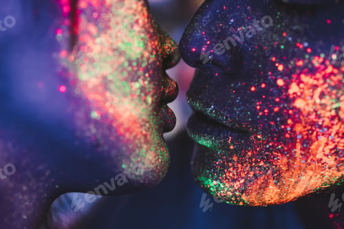 Preview: fluo powders faces
