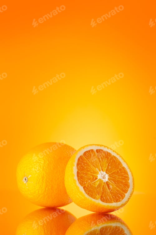 Preview: Fresh orange fruits