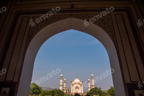Preview: Bibi Ka Maqbara Tomb, also known as Mini Taj Mahal, Aurangabad, Maharashtra, India