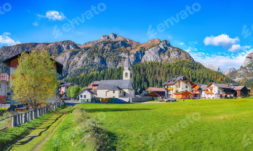 Preview: Gorgeous autumn scene of magnificent Sappada village in Dolomites.