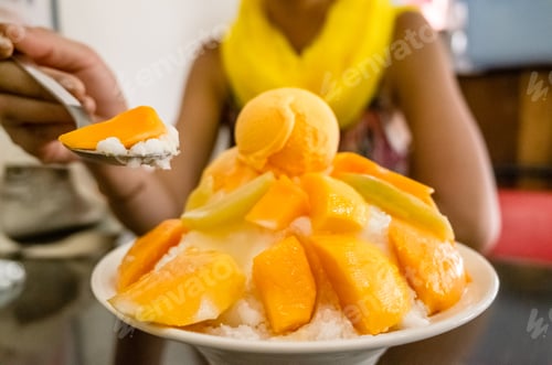 Preview: Eating Mango Shaved Ice With Colorful Dessert, Famous Taiwanese Snacks At Taiwan