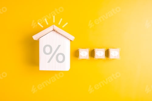 Preview: Percentage sign and piggy bank icons