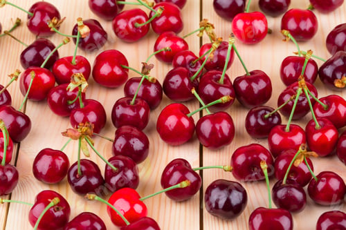 Preview: fresh cherries