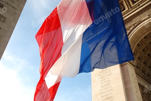 Preview: French flag under and de triomphe, Paris