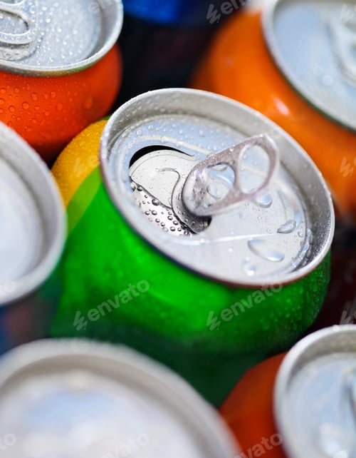 Preview: Cans of sweet drinks (or beer)