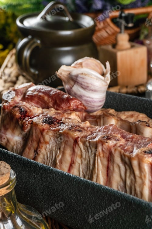 Preview: Smoked spare ribs .