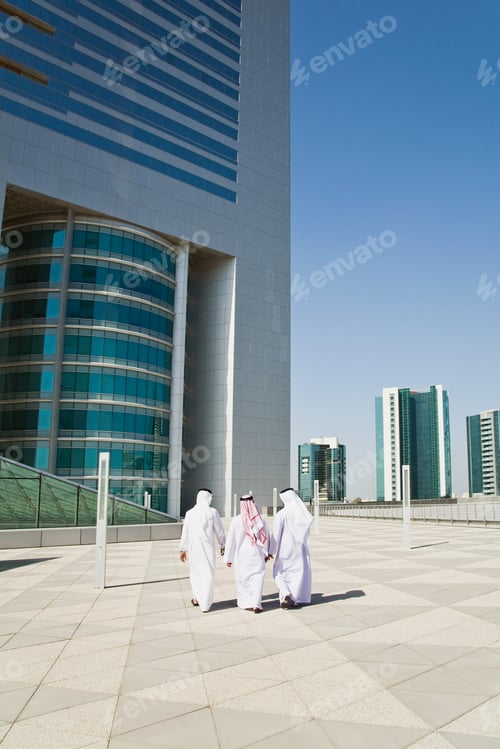 Preview: Rear view of middle eastern businessmen