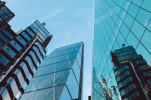 Preview: Financial district - London