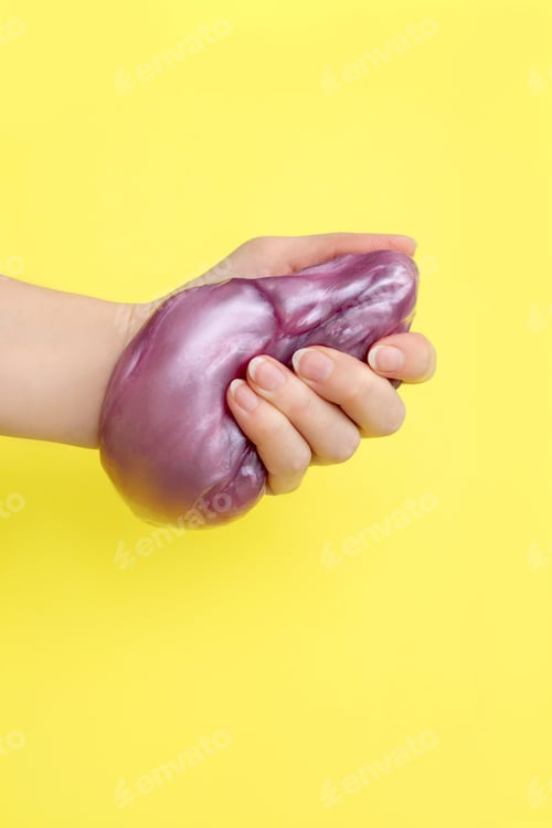 Preview: Violet slime in hand on yellow.