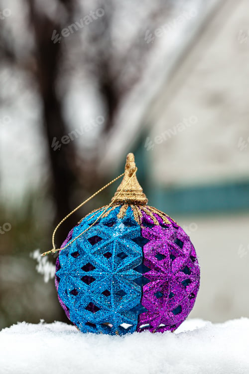 Preview: Christmas ornament outdoor