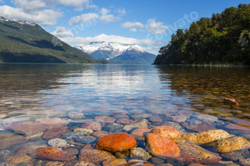 Preview: Lake in Patagonia