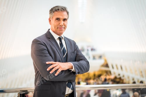 Preview: Senior businessman in New York