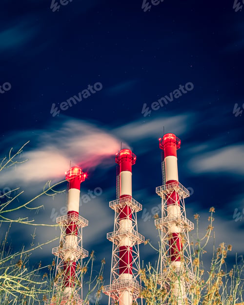Preview: Low angle photo of smoking factory chimneys in Moscow