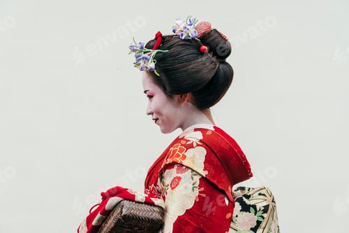 Preview: Portrait of a Maiko geisha in Gion Kyoto