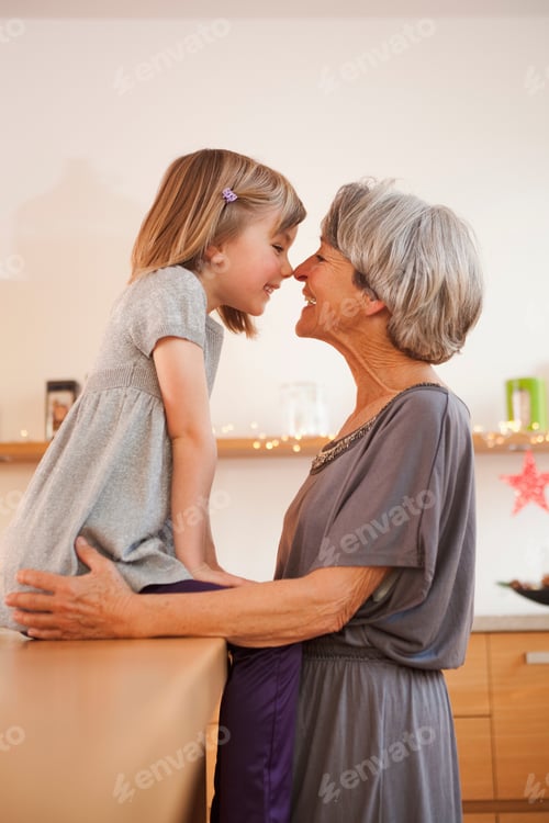 Preview: grandchild and grandma with candle